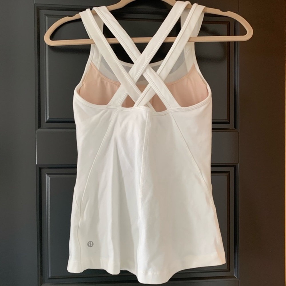 Lululemon white multi strap tank Size 6